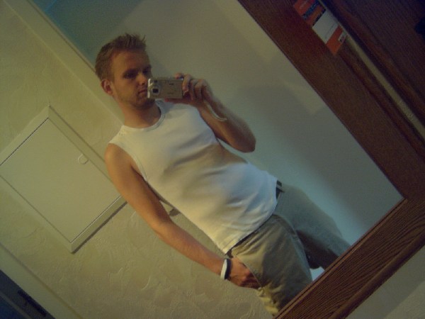 Datei:08 02 13 600x600 100KB.jpg